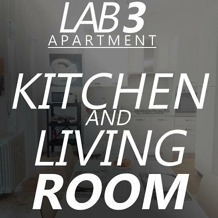 Lab3 City Private Apartment - 2 Bedrooms بافيا المظهر الخارجي الصورة