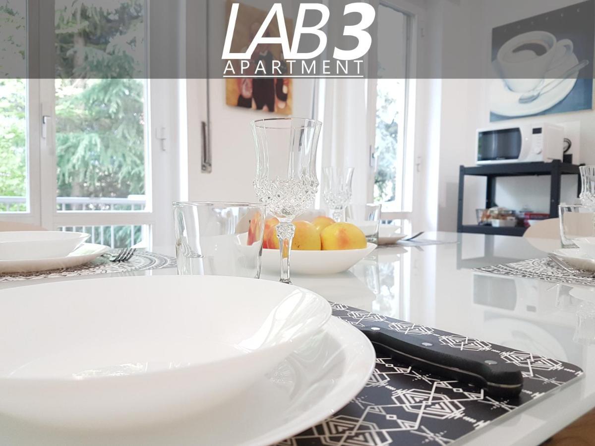 Lab3 City Private Apartment - 2 Bedrooms بافيا المظهر الخارجي الصورة