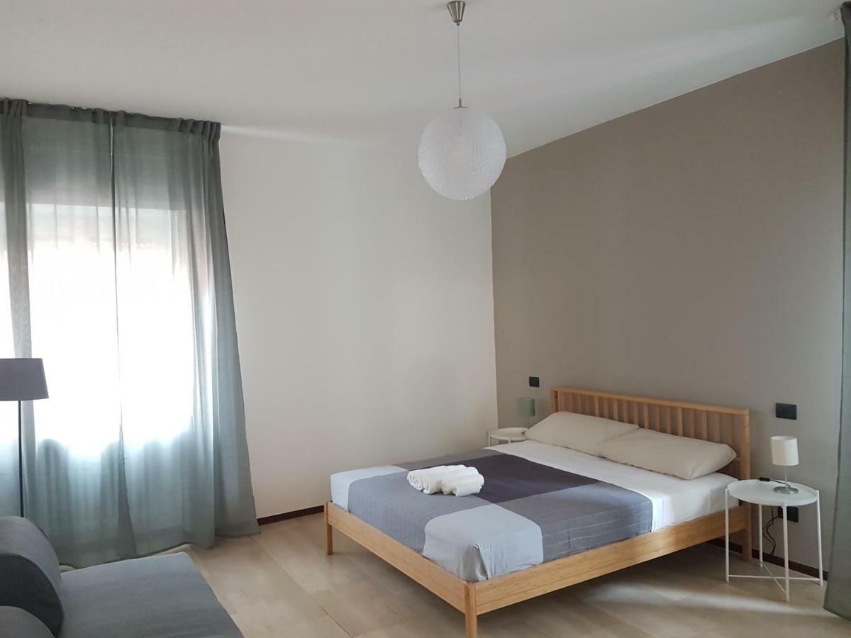 Lab3 City Private Apartment - 2 Bedrooms بافيا المظهر الخارجي الصورة